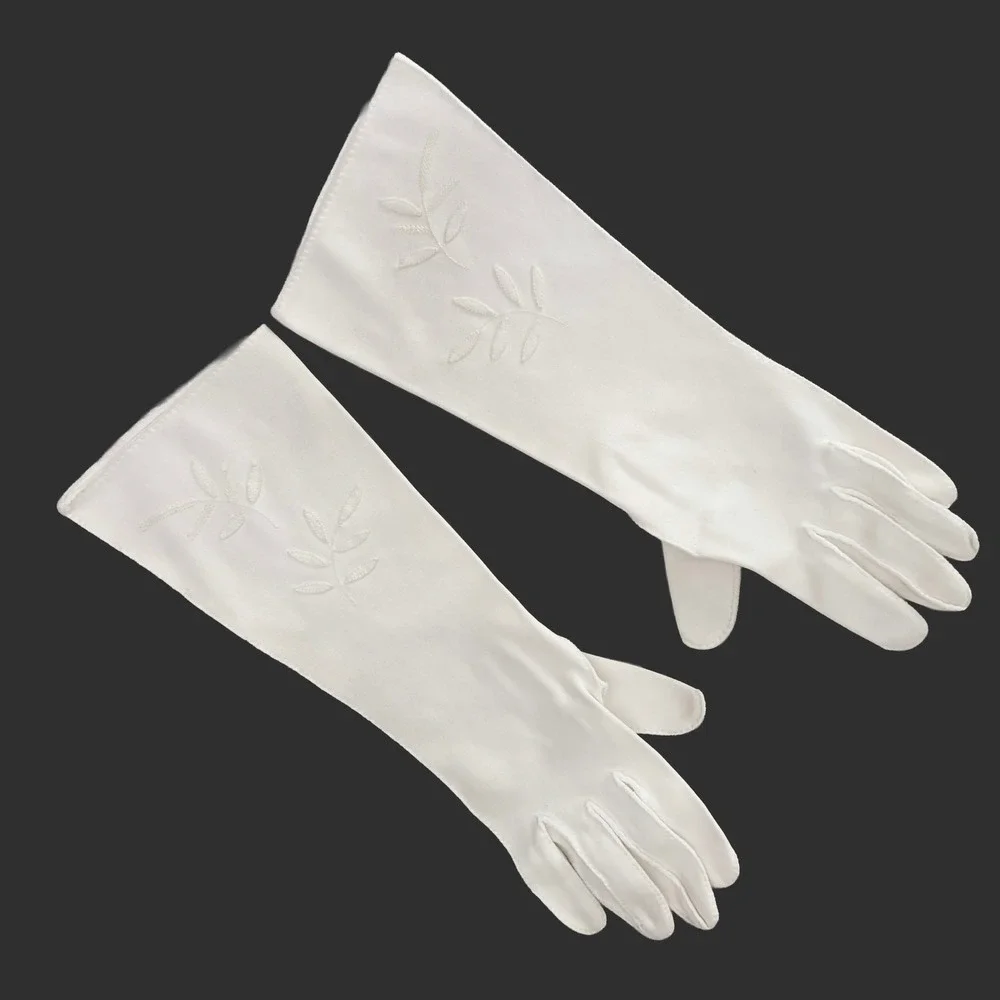 VTG White Embroidered Leaf Opera Gloves Long Formal Bridal Wedding Mid Century